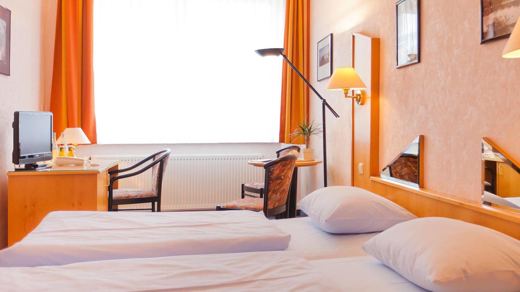 Hotel Villa Subklew Sellin  Zewnętrze zdjęcie